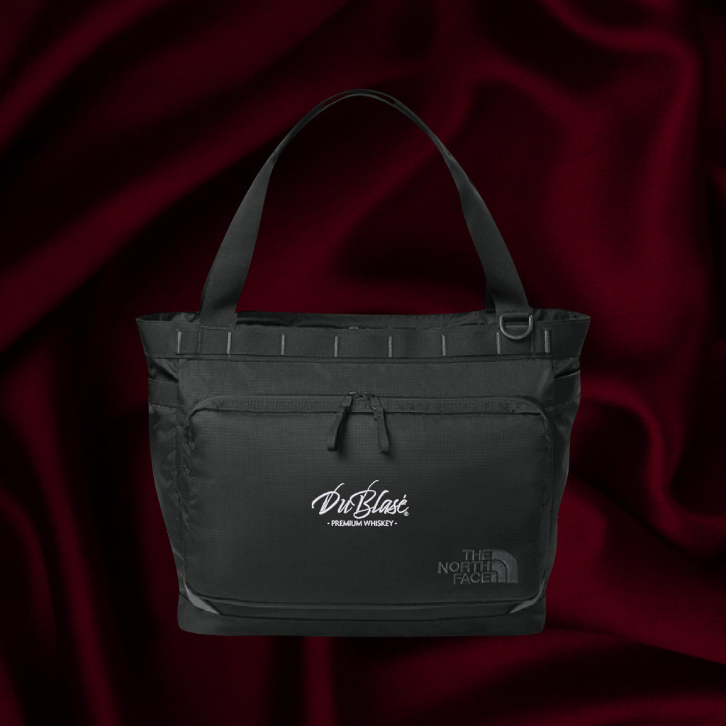 The Travel Tote